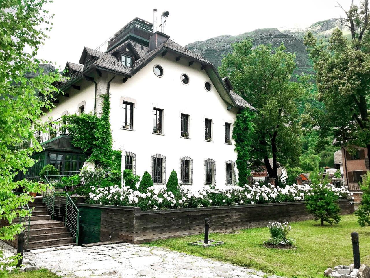 Boutique Hotel Dobra Vila Bovec Exteriör bild